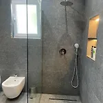 White Star - With Parking *