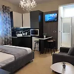 公寓 White Star - With Parking 地拉那