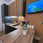 White Star - With Parking *