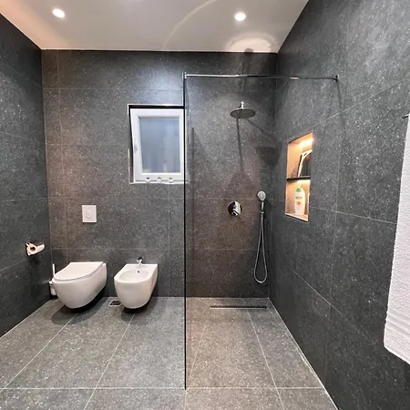 White Star - With Parking Appartement *