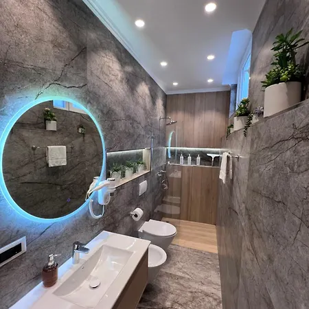 White Star - With Parking Appartement *