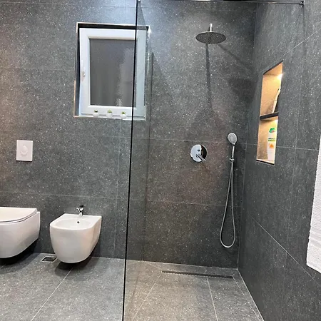 Modern In A - Appartement Tirana