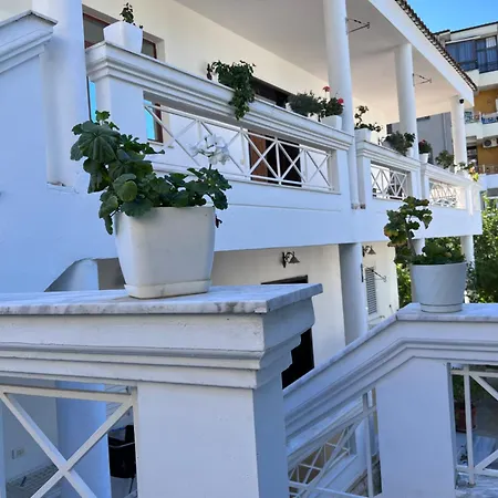Apartment Modern In A - Tirana