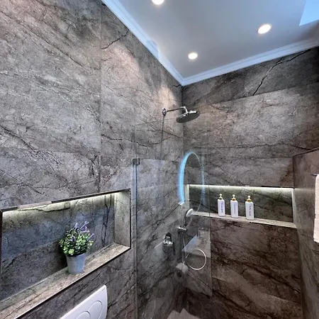 Modern In A - Apartment
