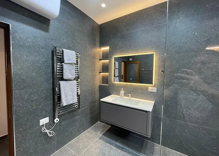 Appartement White Star - With Parking Tirana