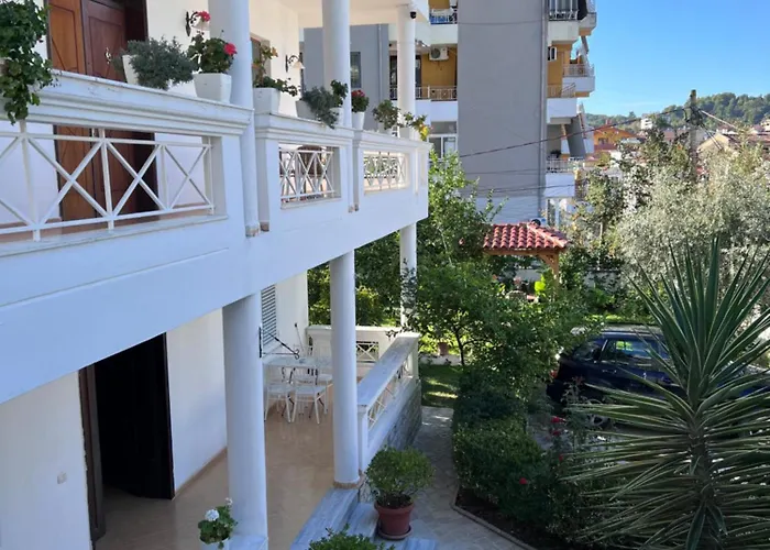 White Star - With Parking