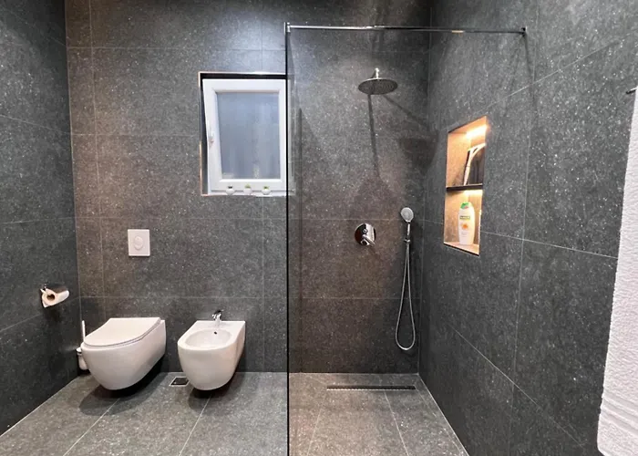 White Star - With Parking Appartement *