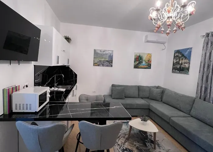 White Star - With Parking Appartement *