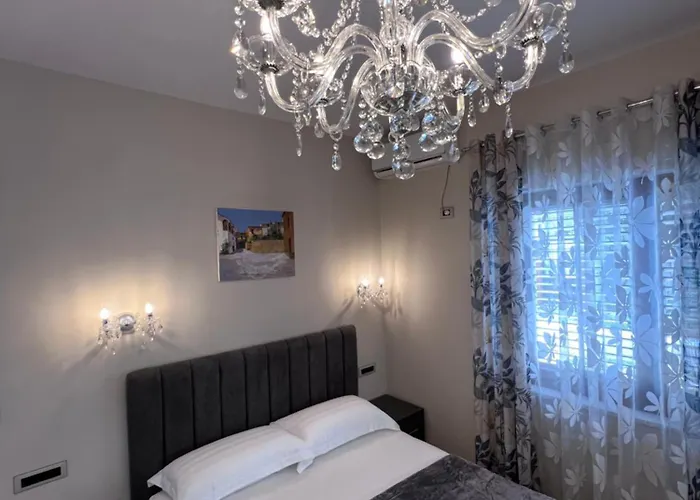 White Star - With Parking Appartement