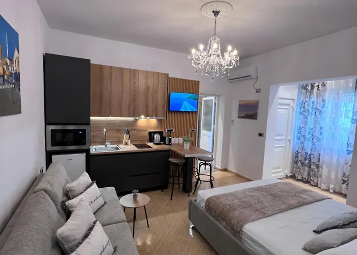 White Star - With Parking Appartamento *