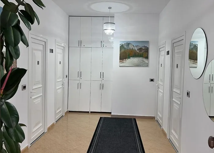 White Star - With Parking